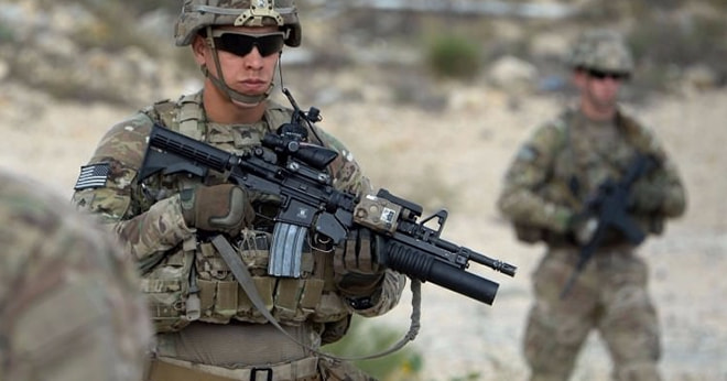 Amerîka ji bo Îranê hezar leskerên din disîne Rojhilata Navîn