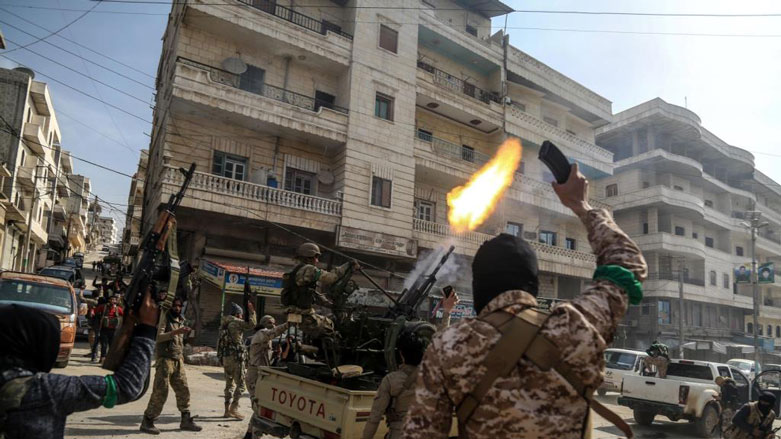Li Efrînê komên çekdar bi hev ketin: Kustî û birîndar hene