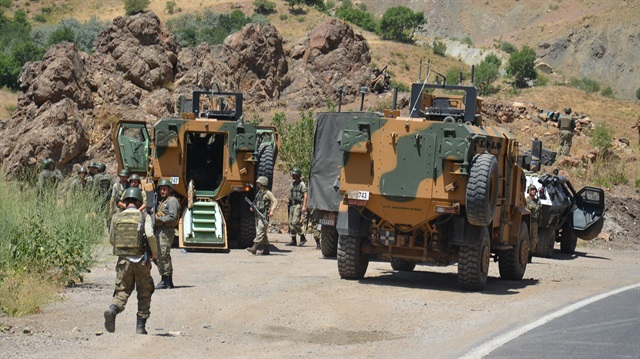 Silopî | PKKê bi roketan êrîsî xala kontrolê kir