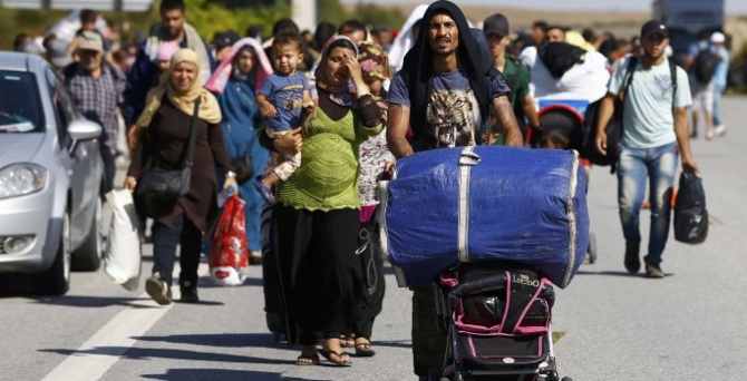 Tirkiye wê 80 hezar koçberên Sûrî dersînor bike