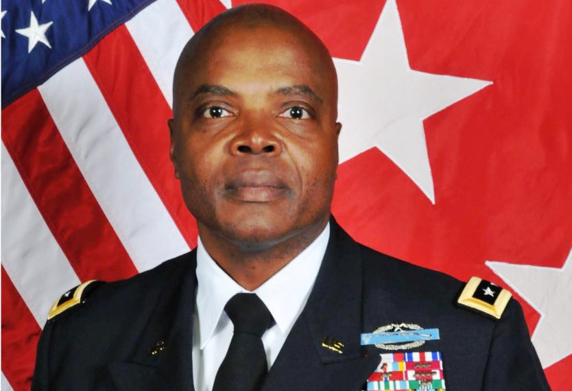 Fermandarê Amerîka Twitty ji bo ‘Herêma Ewle’ diçe Rihayê