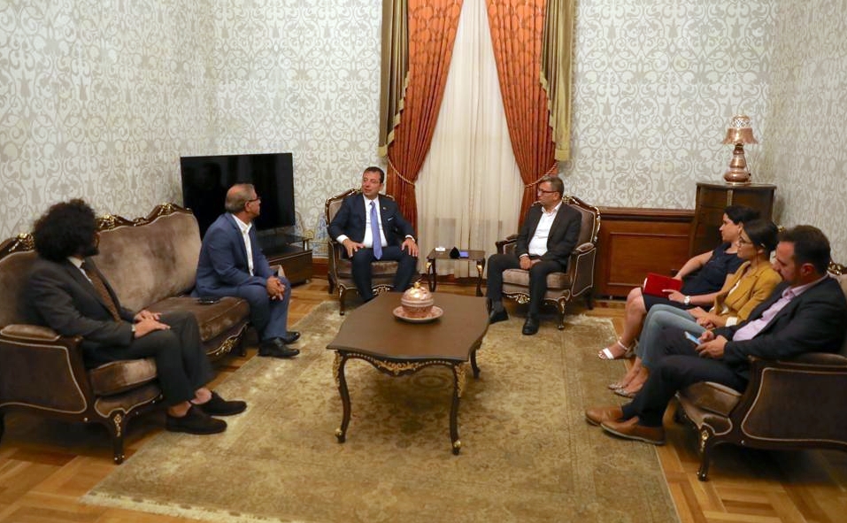 Imamoglu Hakki Savunanlar Platformu ile görüstü: Kürtçe kurslar açilacak