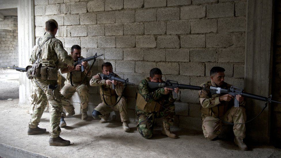 ABD Rojava’da 60 bin savasçi egitecek