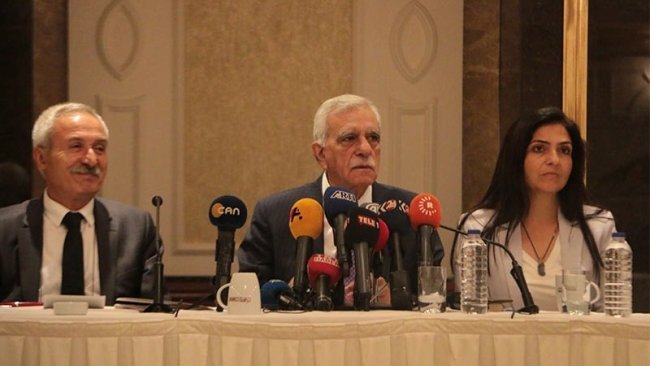 Büyüksehir Belediye Baskanlari'ndan ortak basin açiklamasi