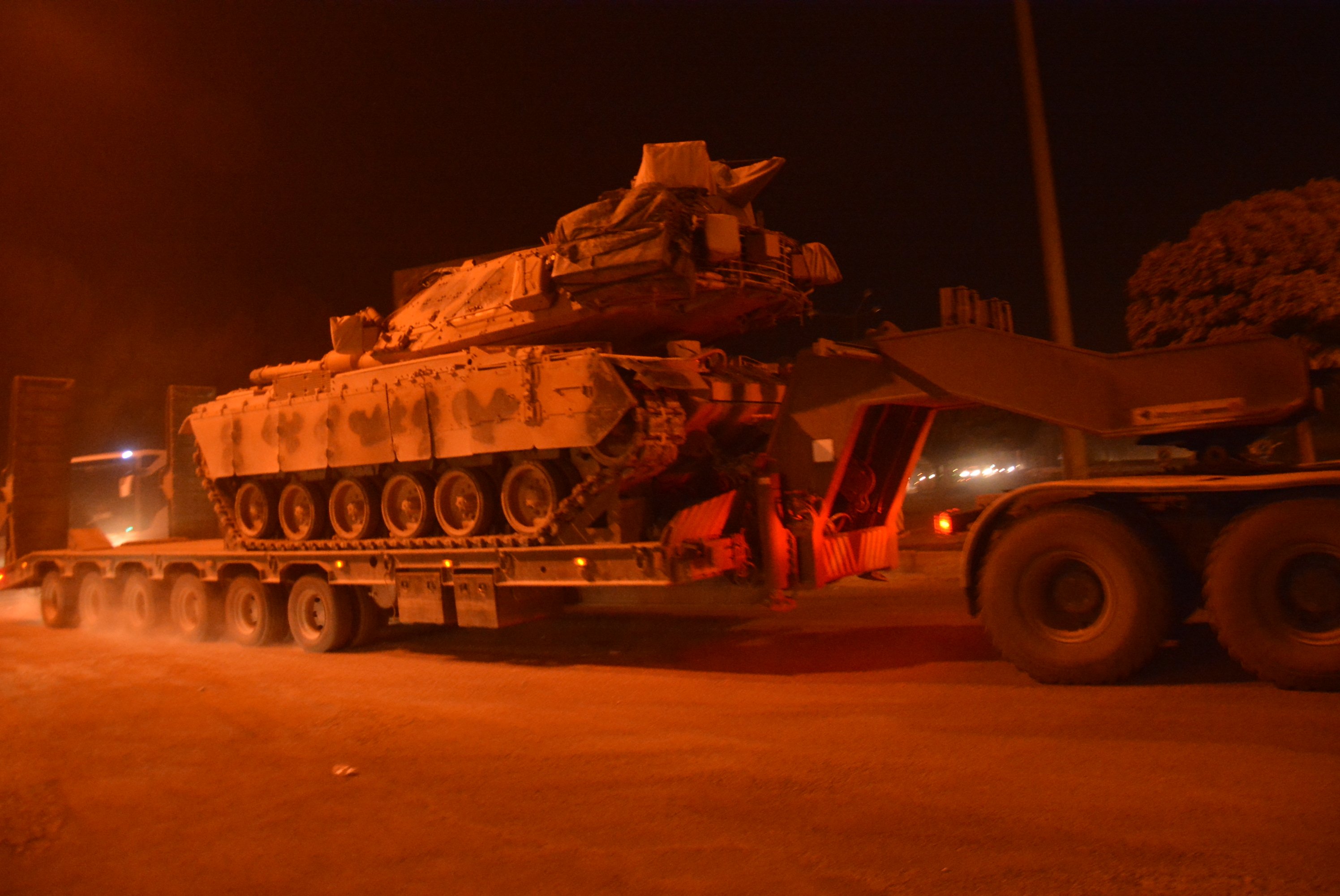 TSK’dan, Rojava’nin Girê Spî bölgesine askeri sevkiyat