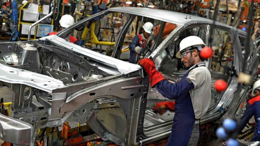 2 dünya devi kepenk kapatti