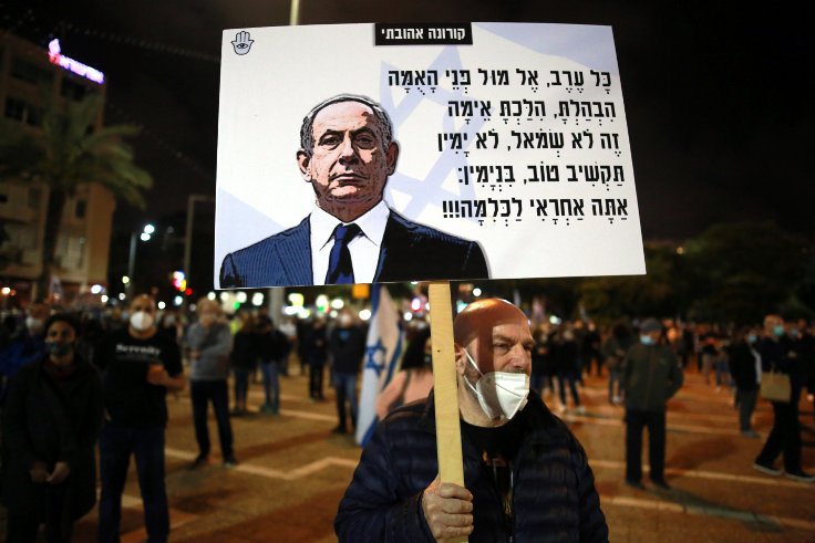 Israil’de Netanyahu karsiti protesto: Demokrasimizi öldürüyor