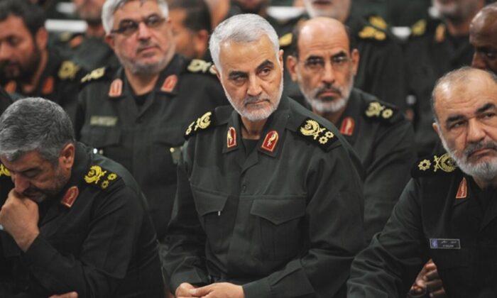 Kasim Süleymani’nin yardimcisi Suriye’de öldürüldü