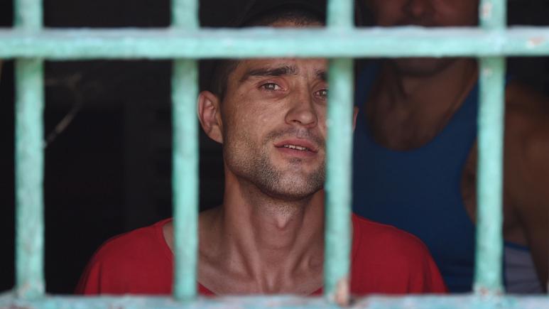 O ülkede hücreler mahkumlara 450 dolara kiralaniyor