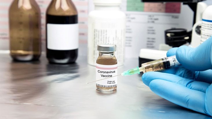 Rusya’da Kovid-19 asisi Agustos’ta piyasaya girecek