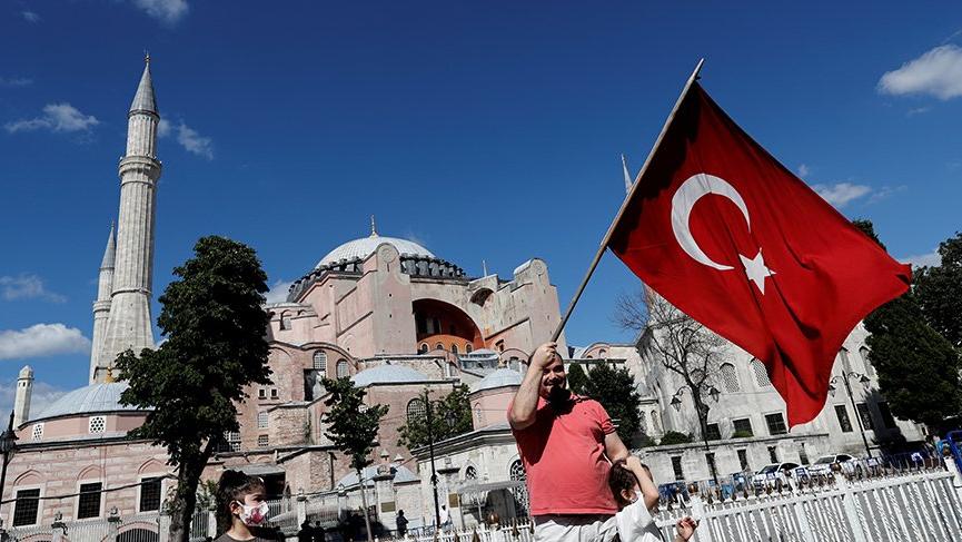 Ayasofya tepkisi: Türk mallarina boykot çagrisi