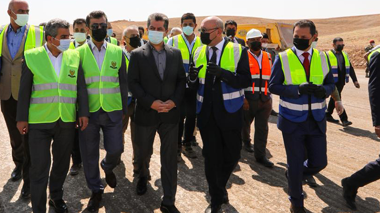 Basbakan: Hükümetin görevi, ekonomik altyapiyi saglamlastirmak