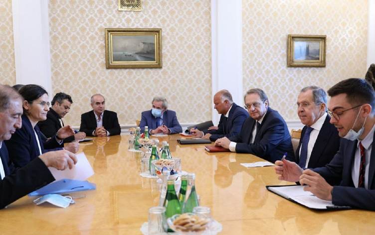 Rojava heyeti: Lavrov’un Ankara’ya baski yapmasini istedik