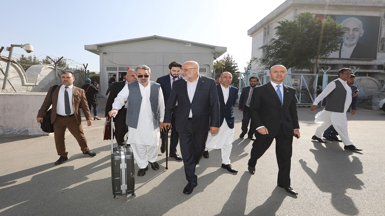 Taliban ve Afgan hükümeti müzakere masasina oturacak