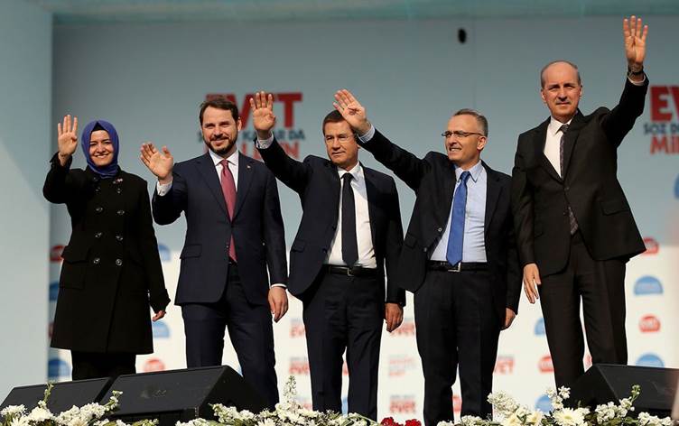 Bloomberg: Erdogan dün geç saatte ‘o isimle’ görüstü