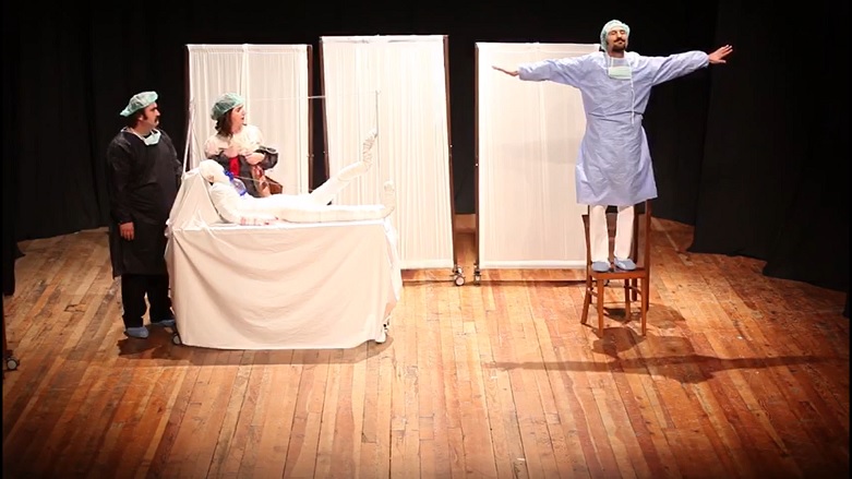 Yasaklanan Kürtçe tiyatro oyununa iliskin Ankara'dan açiklama