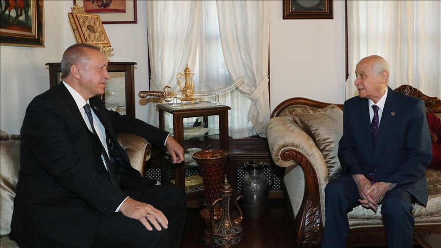 Iddia : Erdogan’dan “HDP kapatilsin” diyen Bahçeli’ye olumlu yanit!