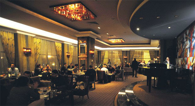 Erbil | Kürtçe menüsü olmayan restoran ve kafeler cezalandirilacak!