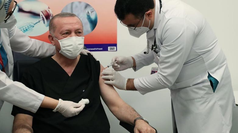 Erdogan canli yayinda Çin asisi oldu