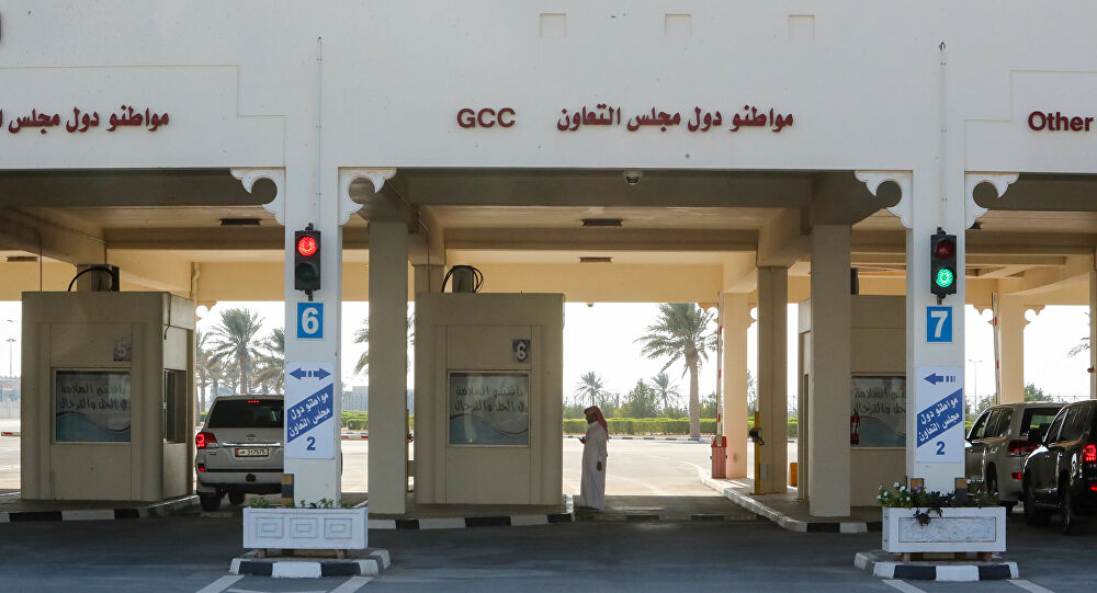 Körfez krizini sonlandiran Suudi ve Katar, sinir kapilarini açti