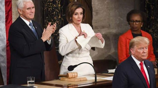 Trump'in 'isyana tesvik' ile suçlandigi azil maddesi kabul edildi!