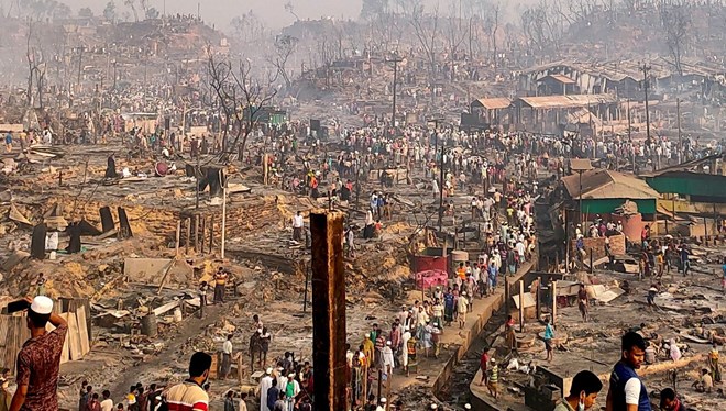 Banglades | Müslümanlarin kaldigi kampta yangin: 400 kisiden haber alinamiyor!