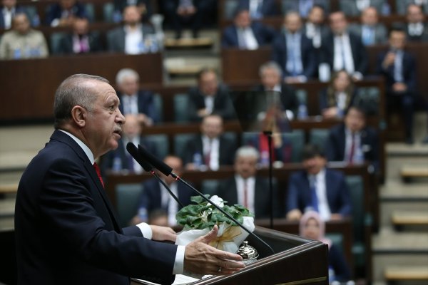 Iktidar bugün ‘yeni sivil anayasayi' duyuracak!