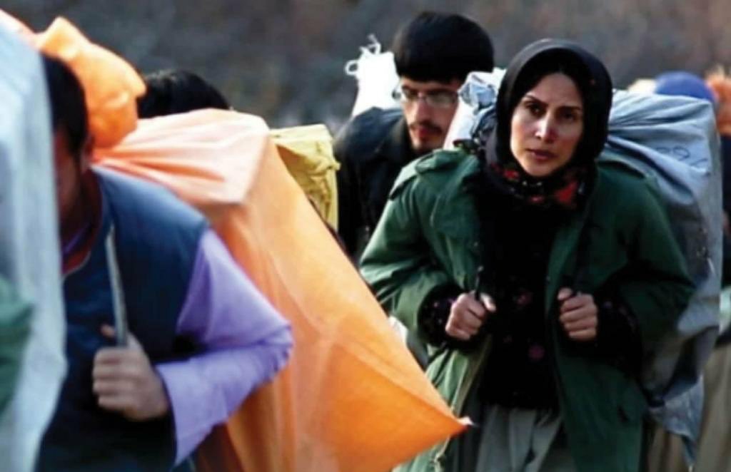 Iran güvenlik güçlerinden Kürt kolberlere saldiri!