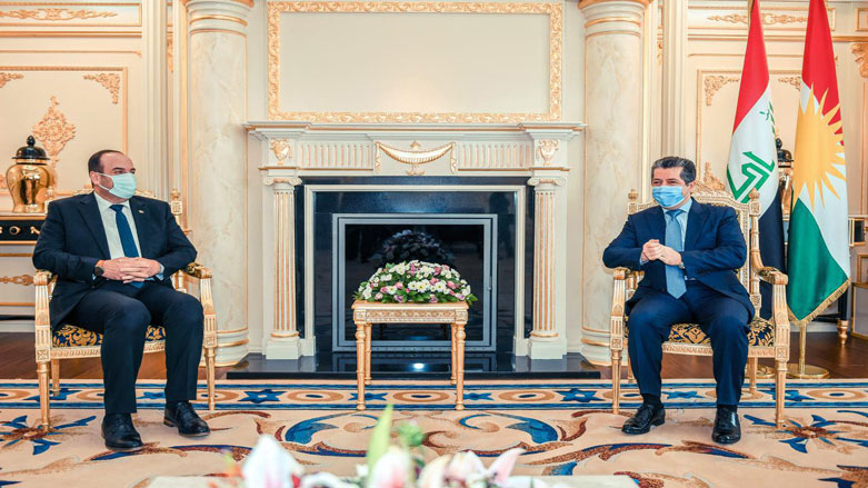 Mesrûr Barzanî ji serokê opozîsyona Sûriyê xwest rê li ber binpêkirinên Efrînê bê girtin