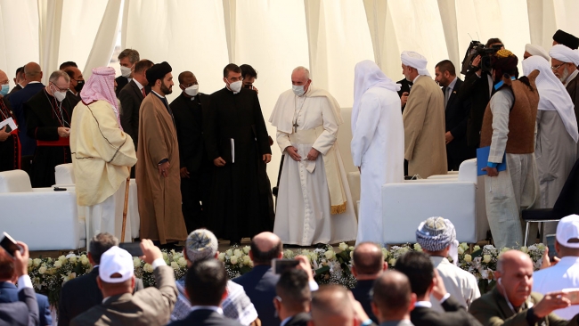 Papa, antik Ur kentinde!