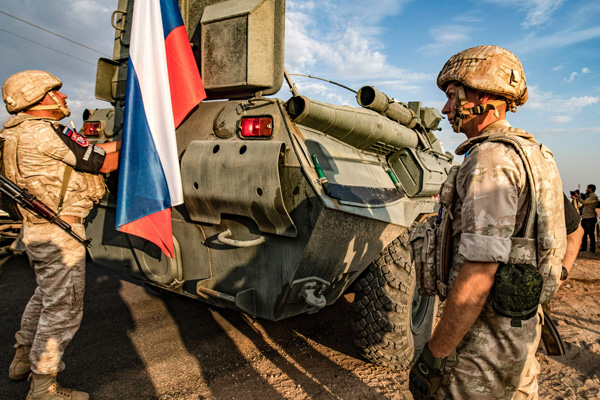 “Rusya, Türkiye’yi bombalamaya basladi: Simdilik Suriye’de”