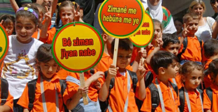 17 ilde anadil çalismasi: Anadilde egitim talebi yüzde 99 oraninda!