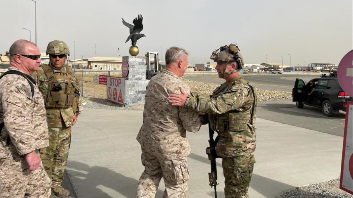 CENTCOM açikladi: Kabil saldirisinda ölen ABD askerlerinin sayisi artti!!