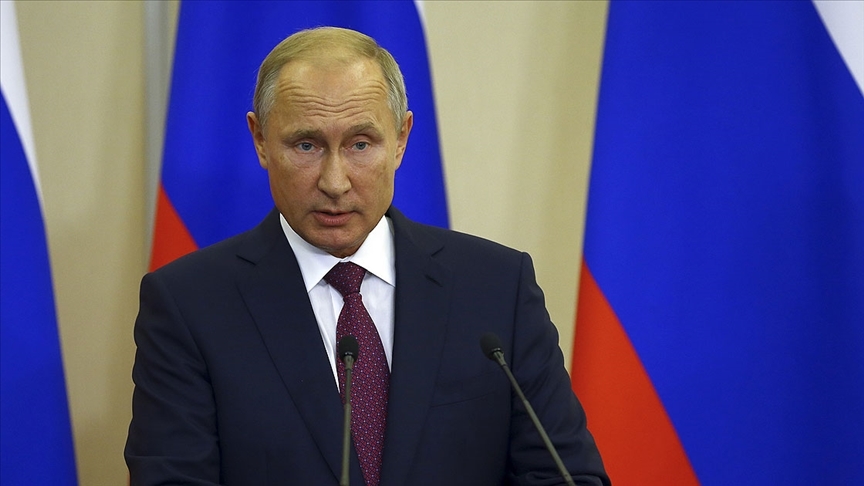 Putin: "Rus ordusunun yeni silahlari Suriye’de test edildi"