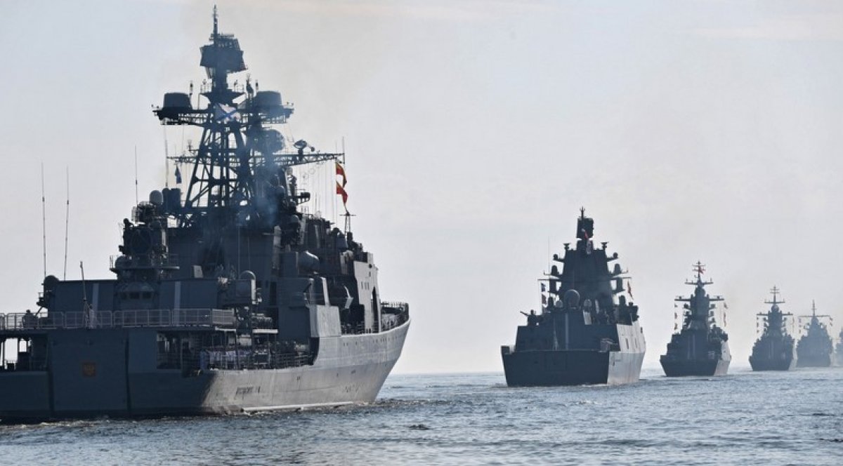 Rusya, Karadeniz'deki 20 gemisini üsse gönderdi