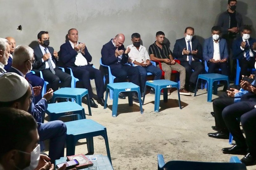 Soylu, zirhli aracin öldürdügü çocugun ailesini ziyaret etti!