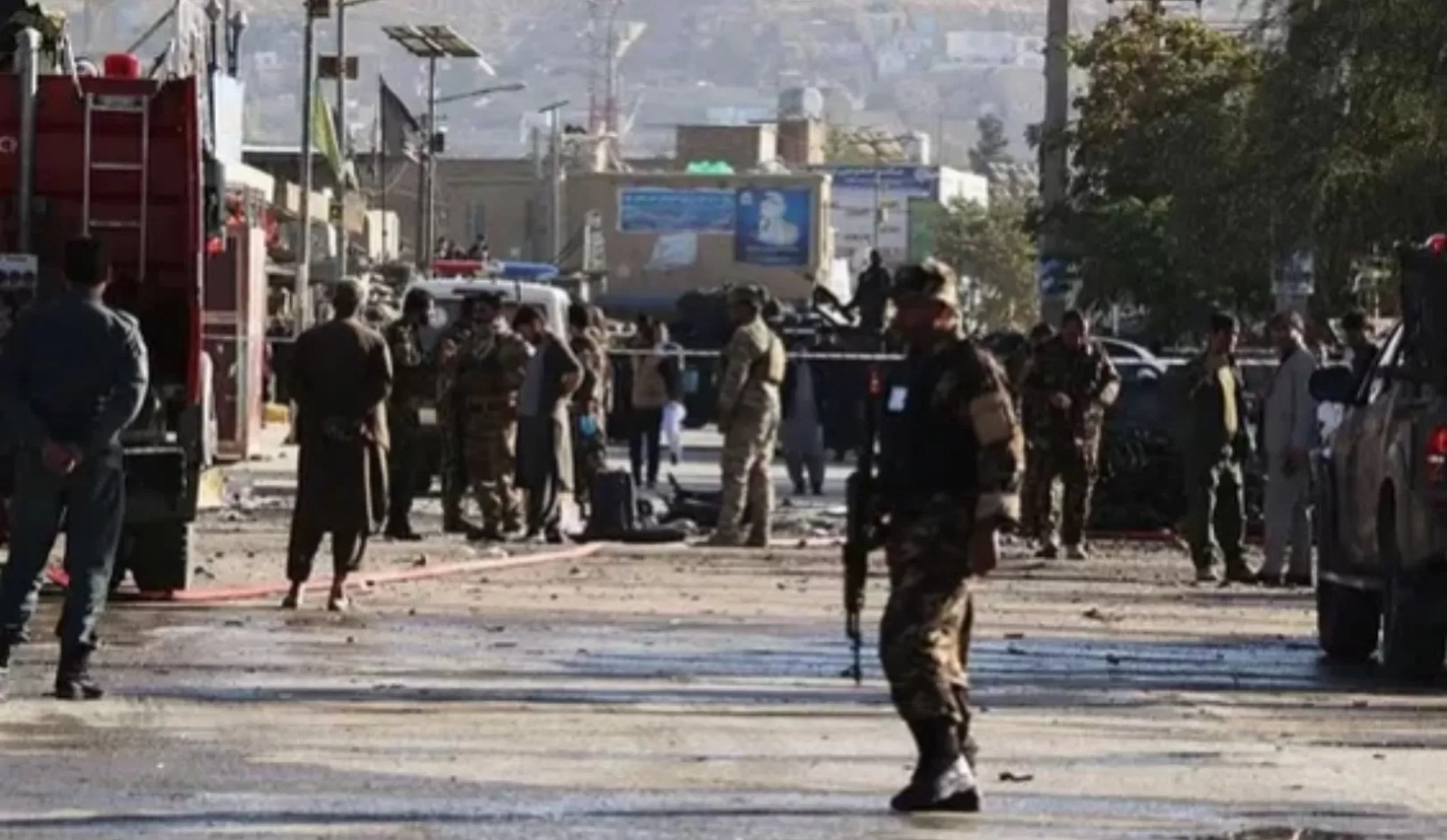 Afganistan'da üst düzey komutan bombali saldirida öldürüldü