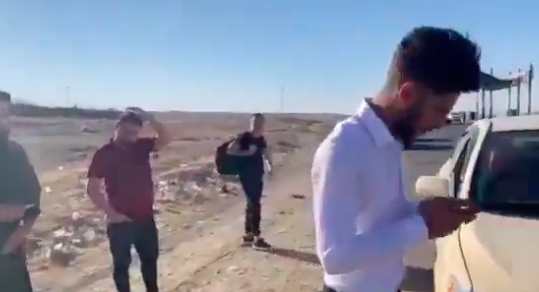 VÎDEO | PKK û milîs li xalên kontrolê hilbijêrên Singalê vedigerînin û nahêlin dengê xwe bidin PDKê