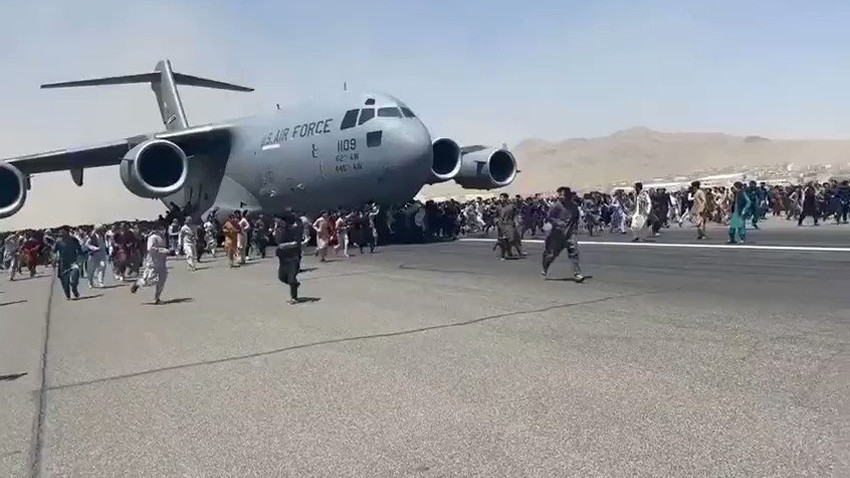 ABD’den Kabil Havalimani açiklamasi: Türk askerleriyle birlikte çalisiyoruz!