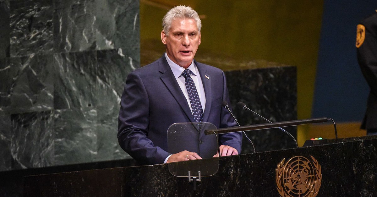 Küba Devlet Baskani, protestolara karsi “sokaga çikin” çagrisi yapti!