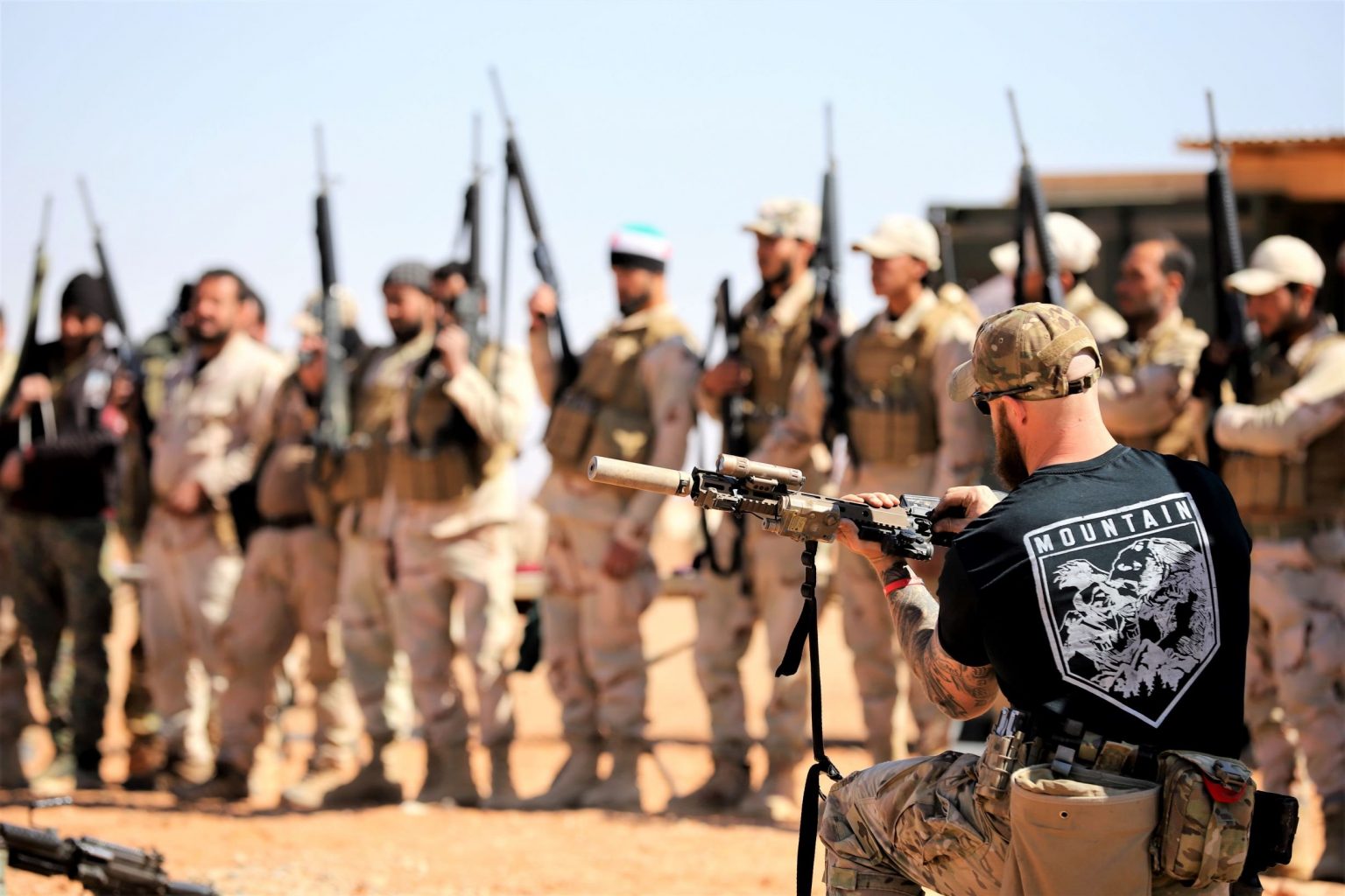 Koalisyon Tanf sinirindaki varligini güçlendiriyor!