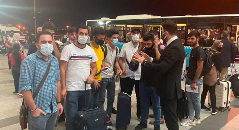 Basbakan talimati verdi mahsur kalan 42 genç Kürdistan Bölgesi’ne getirildi