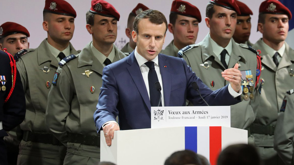 NATO'dan Macron'a sert uyari: Avrupa'yi böler!