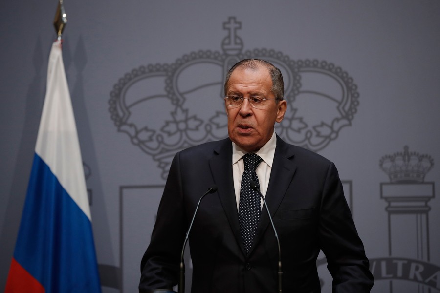 Lavrov: "NATO'nun Rusya'ya yönelik kötü planlari var"
