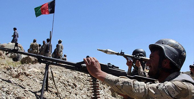Afganistan | Taliban'dan kaçan 347 Afgan Tacikistan'a sigindi