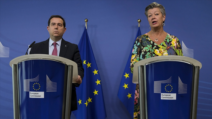 Yunanistan ile AB arasinda anlasmazlik: Türkiye sinirina 'ses topu'