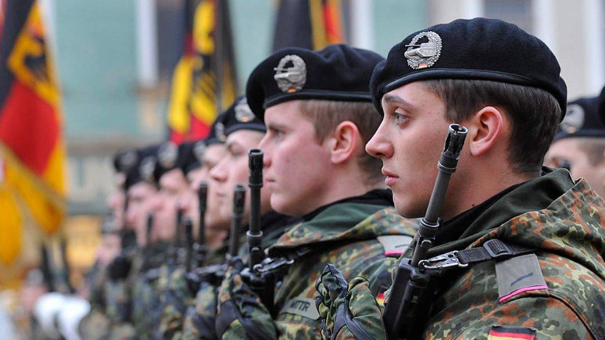 Almanya'dan kritik karar: 12 bin asker sahada!