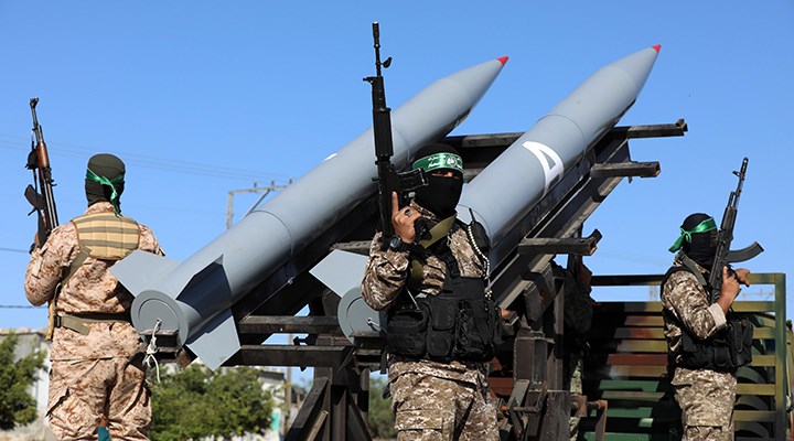 Ingiltere, Hamas'i yasakli terör örgütü listesine aldi!