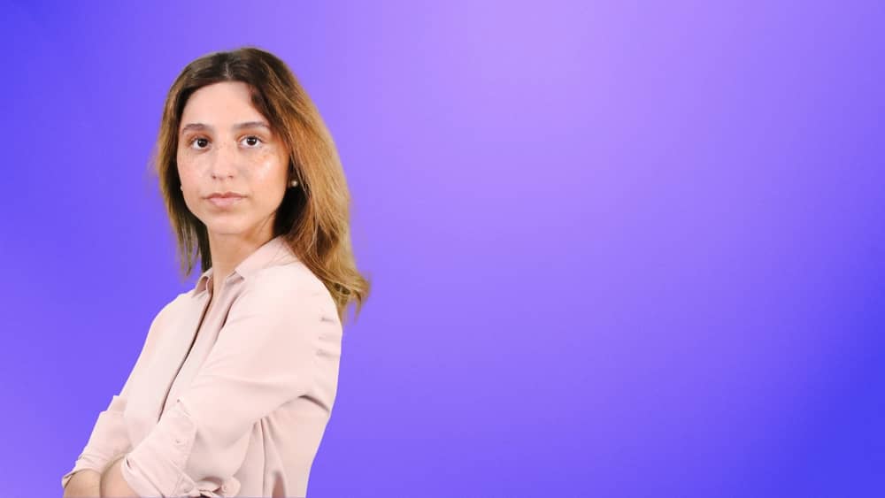 Kürt kadin siyasetçi, Izlanda Parlamentosu’nun en genç üyesi oldu!