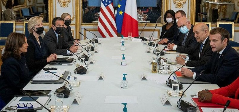 ABD Baskan Yardimcisi Harris, Macron’la görüstü: Yeni bir dönem basliyor!